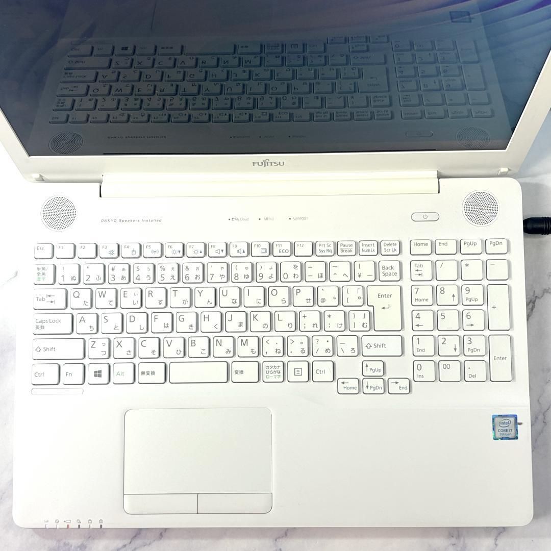 Corei7・16GB・SSD・DVDマルチ・Windows11・ホワイトノートパソコン