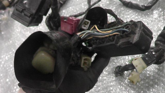 シャドウスラッシャー400　NC40-1720xxx　の　ハーネス:#1764212010