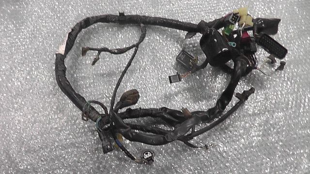 シャドウスラッシャー400　NC40-1720xxx　の　ハーネス:#1764212010