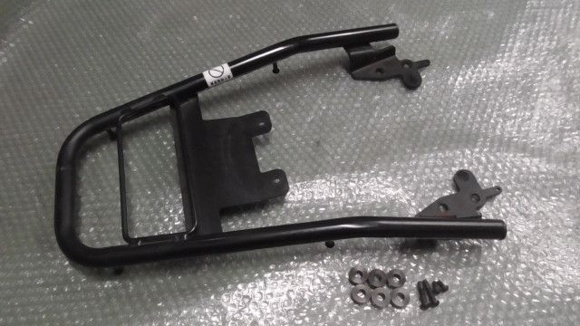 ジグサー150 NG 4 BG 101 xxx の リアキャリア