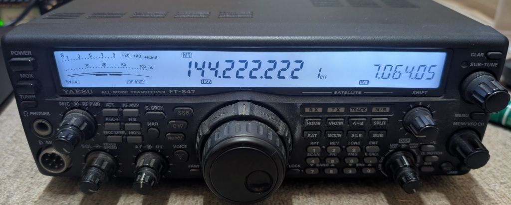 現状品 ヤエス 無線機 FT-847 オールモードトランシーバー 八重洲