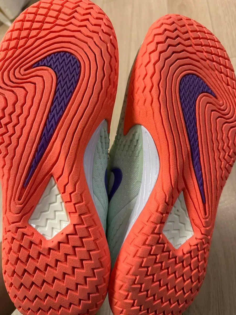 ナイキコート ズーム ヴェイパー ケージ 4 ラファ　26.5 極美品 Amazon | [ナイキ] コート ズーム ヴェイパー ケージ 4 ラファ Court