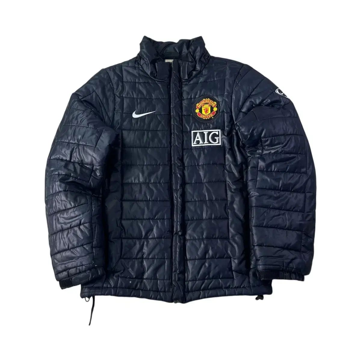 95 NIKE マンチェスター・ユナイテッドFC 軽量ダウン - メルカリ