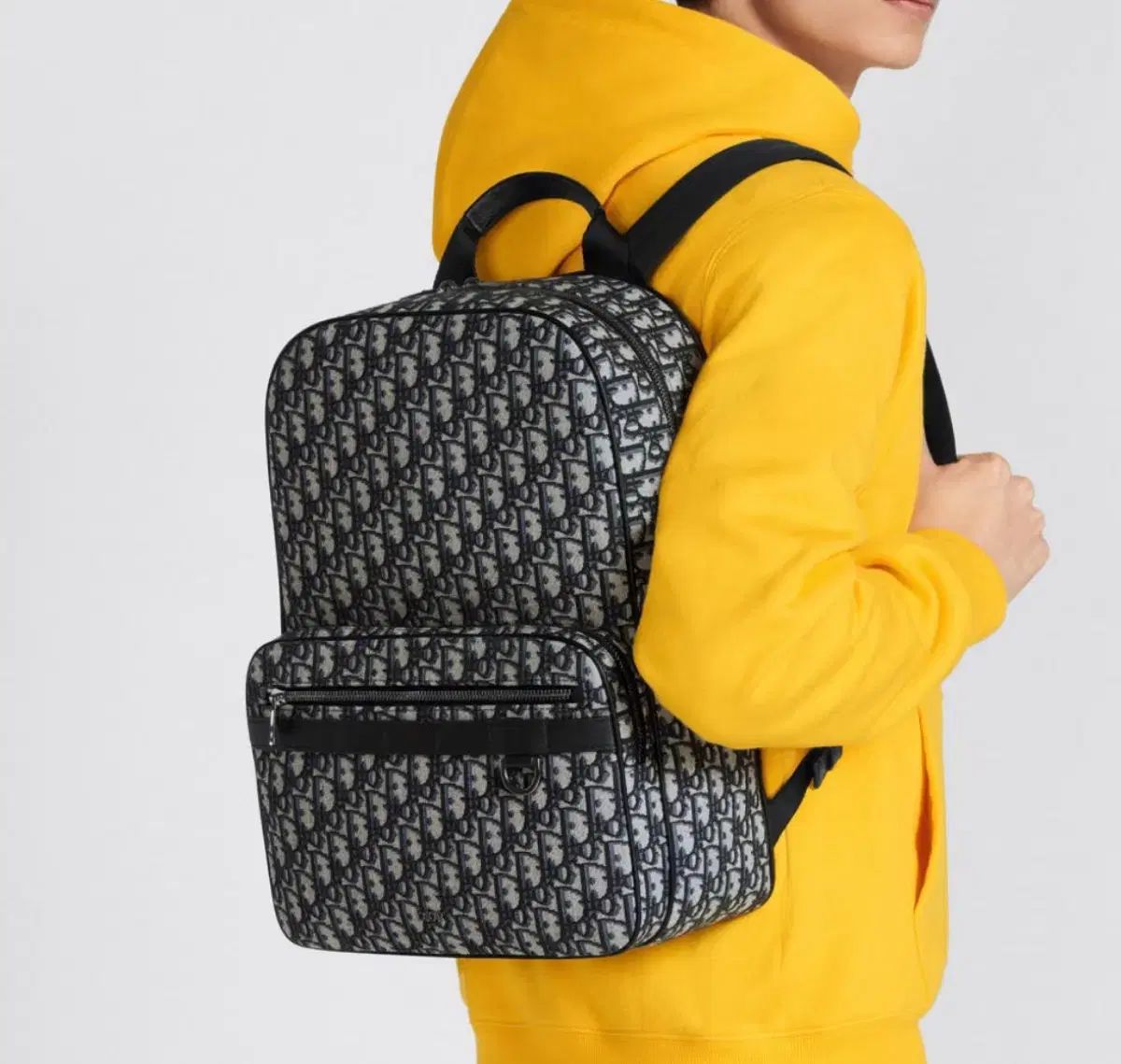 正規品 新品 Dior オブリーク サファリ バックパック - メルカリ