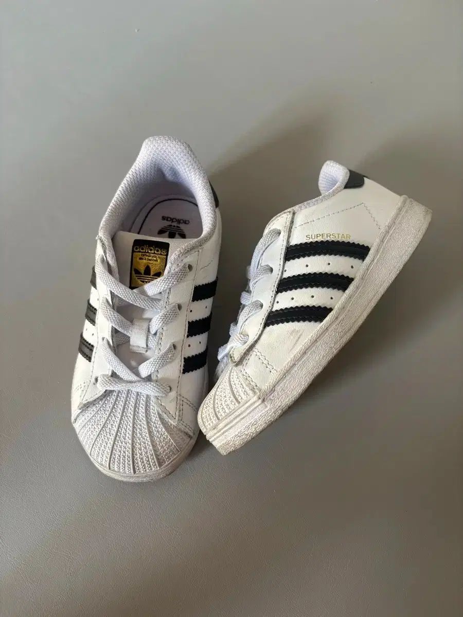 キッズスニーカー adidas SUPERSTAR FU7717 キッズ infant スニーカー