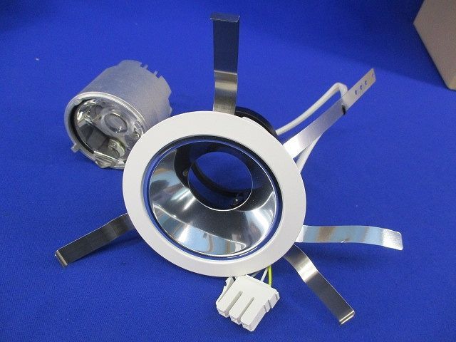 LEDダウンライトφ75 電球色 XD91879L - メルカリ