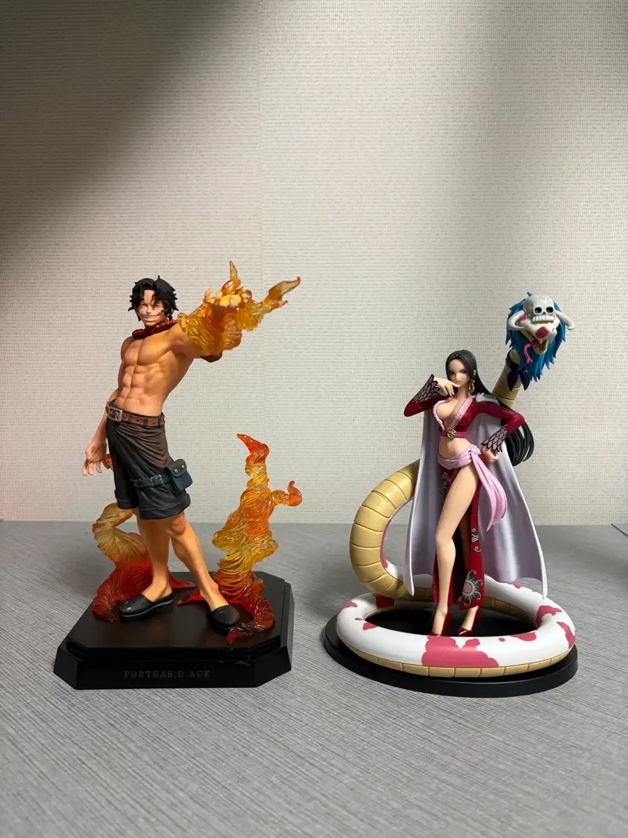 ワンピースフィギュア まとめ 出品 - メルカリ