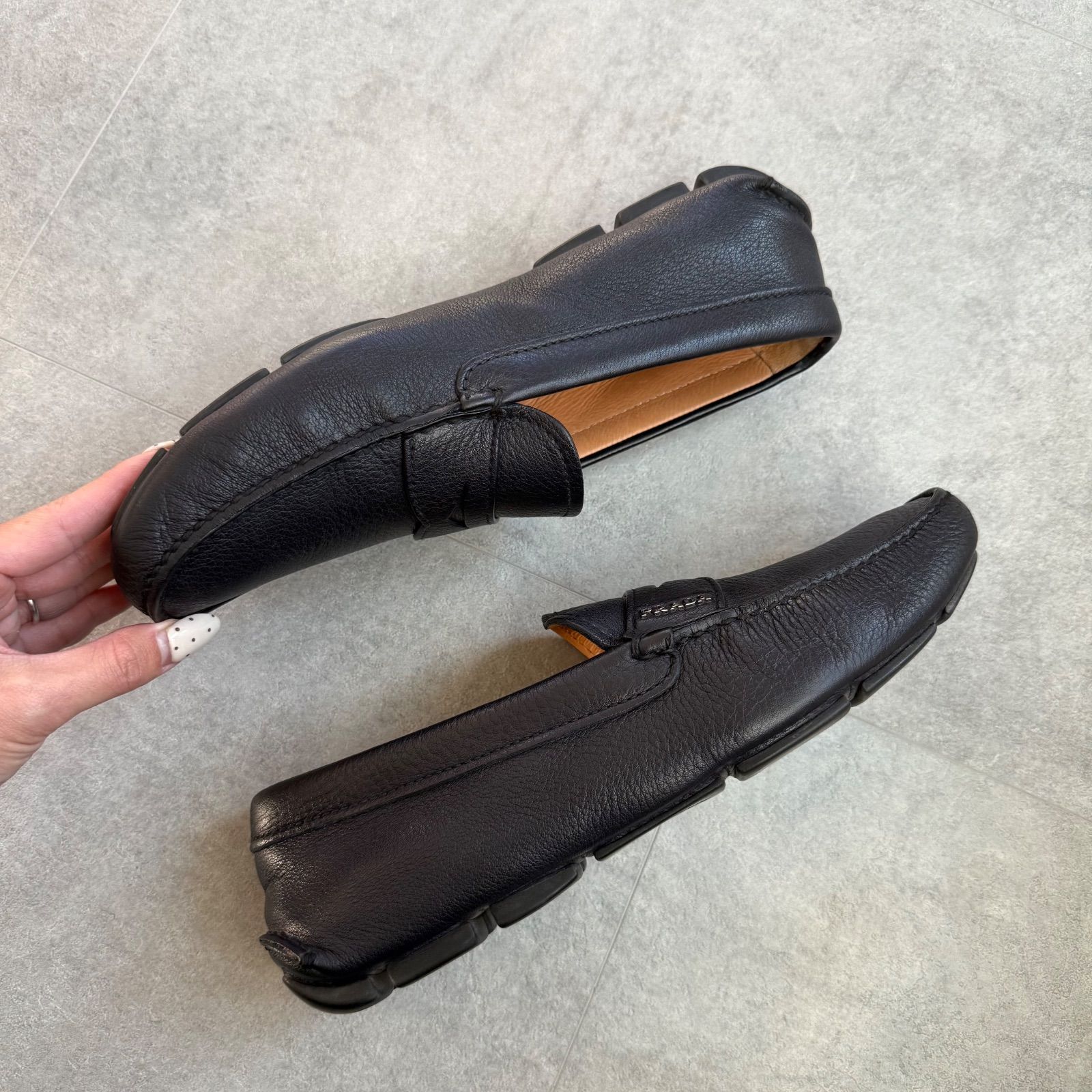 PRADA プラダ レザー ドライビングシューズ ロゴ ブラック 黒