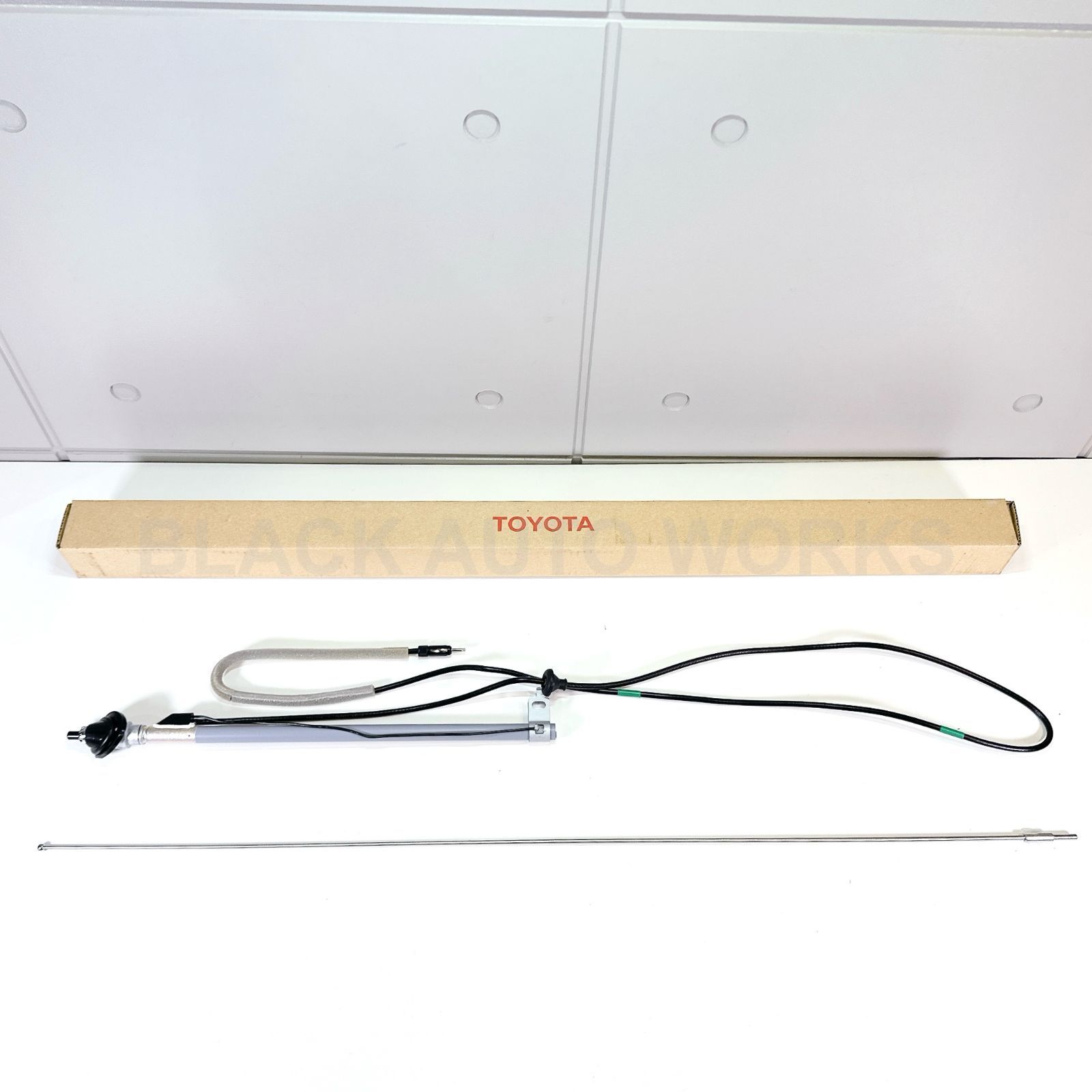 USトヨタ純正品】 ハイラックス サーフ 185 アンテナ クローム ロッド