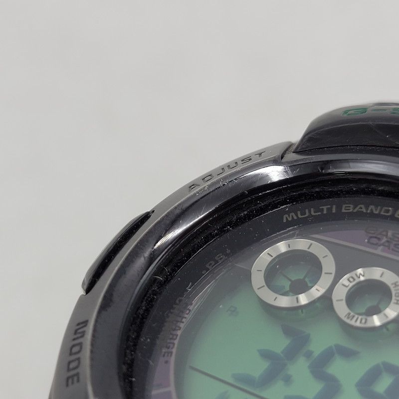 沖縄 ロシア産 パラサイト隕石 8mmラウンド ピアス 3.04g 【榎本通商71144】