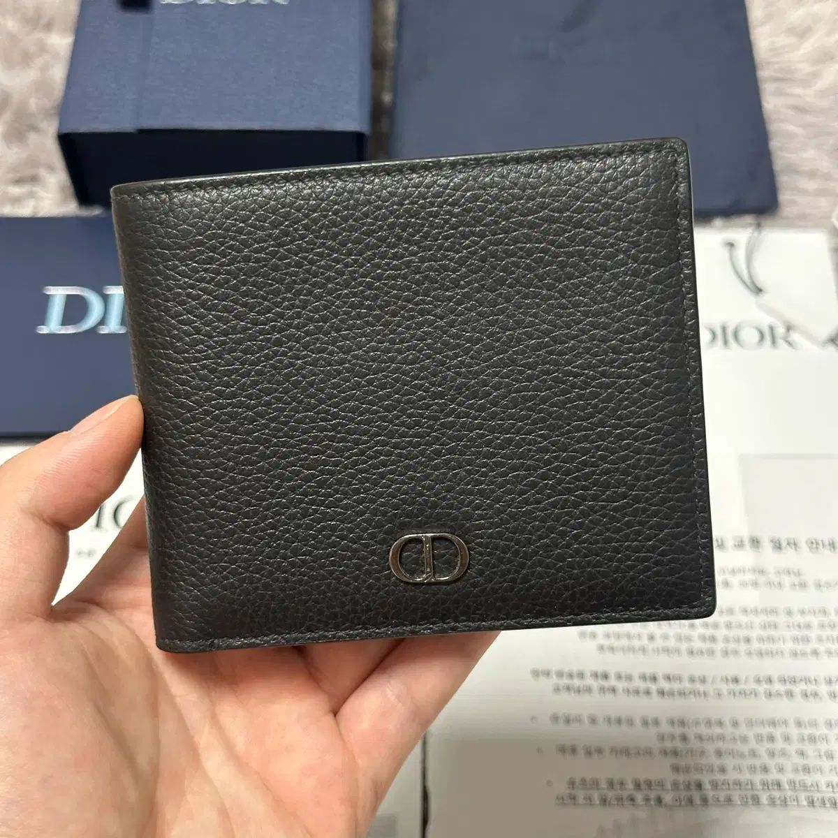 フルセット ディオール CD アイコン 二つ折り財布 ブラック - メルカリ