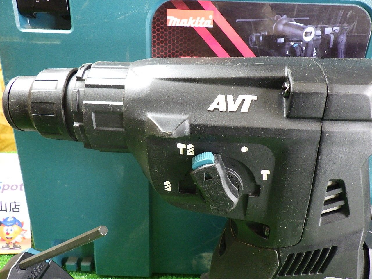 マキタ 40Ｖモデル 充電式ハンマドリル HR 001 G 本体 ハンドル ケース コンクリートの穴あけに 品