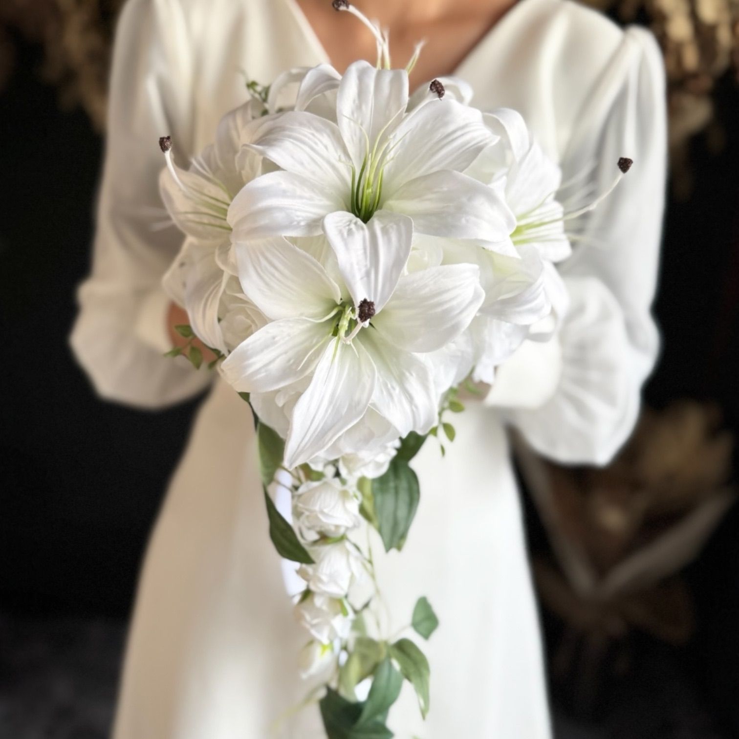 キャスケードブーケ　ブートニア カサブランカキャスケードブーケ☆ブートニア - メルカリ