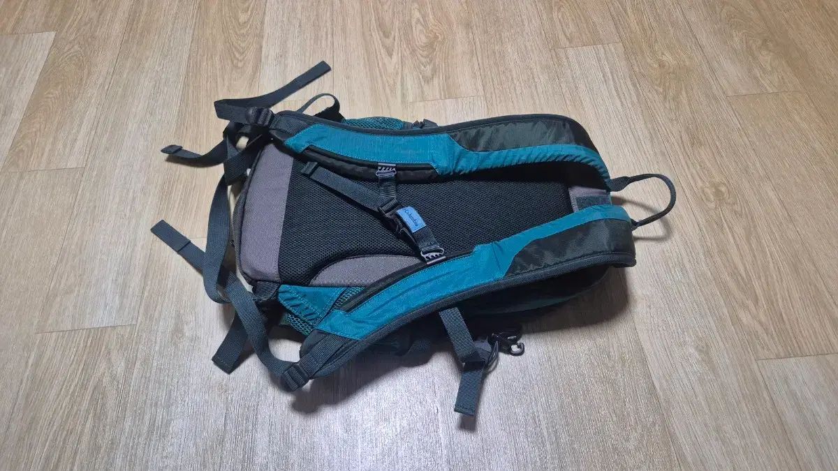 コロンビアバッグ26 ユニセックス バッグのような 登山リュック 登山バッグ バックパック