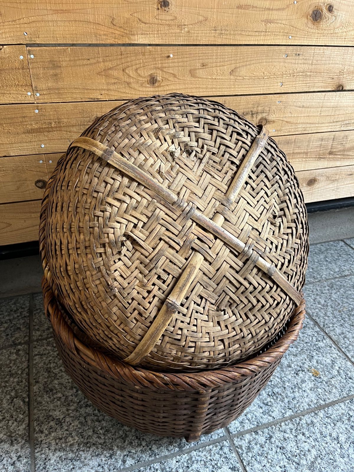 大型収納かご バスケット 古道具 竹の古かご 大編み込み 竹編み籠 野菜