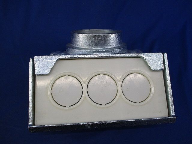  エントランスキャップ 亜鉛 キズ 汚れ有 電設資材 材料 資材