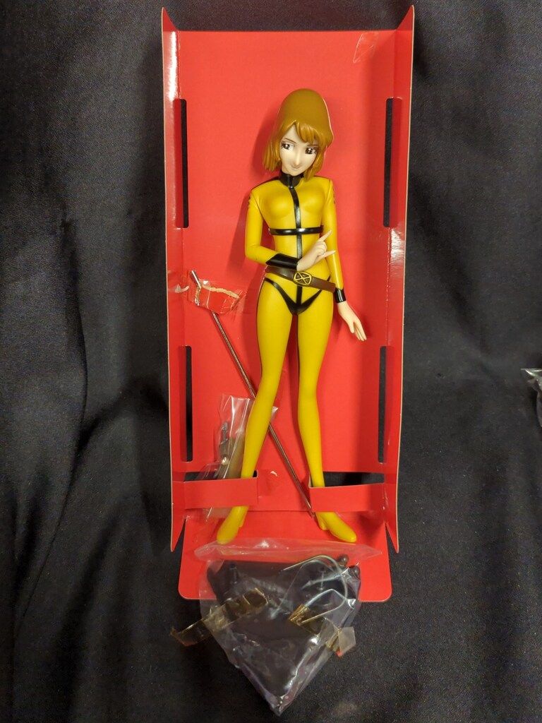 リバティ・プラネット 1/6ソフビドール 森雪 黄色ユニフォームver右手