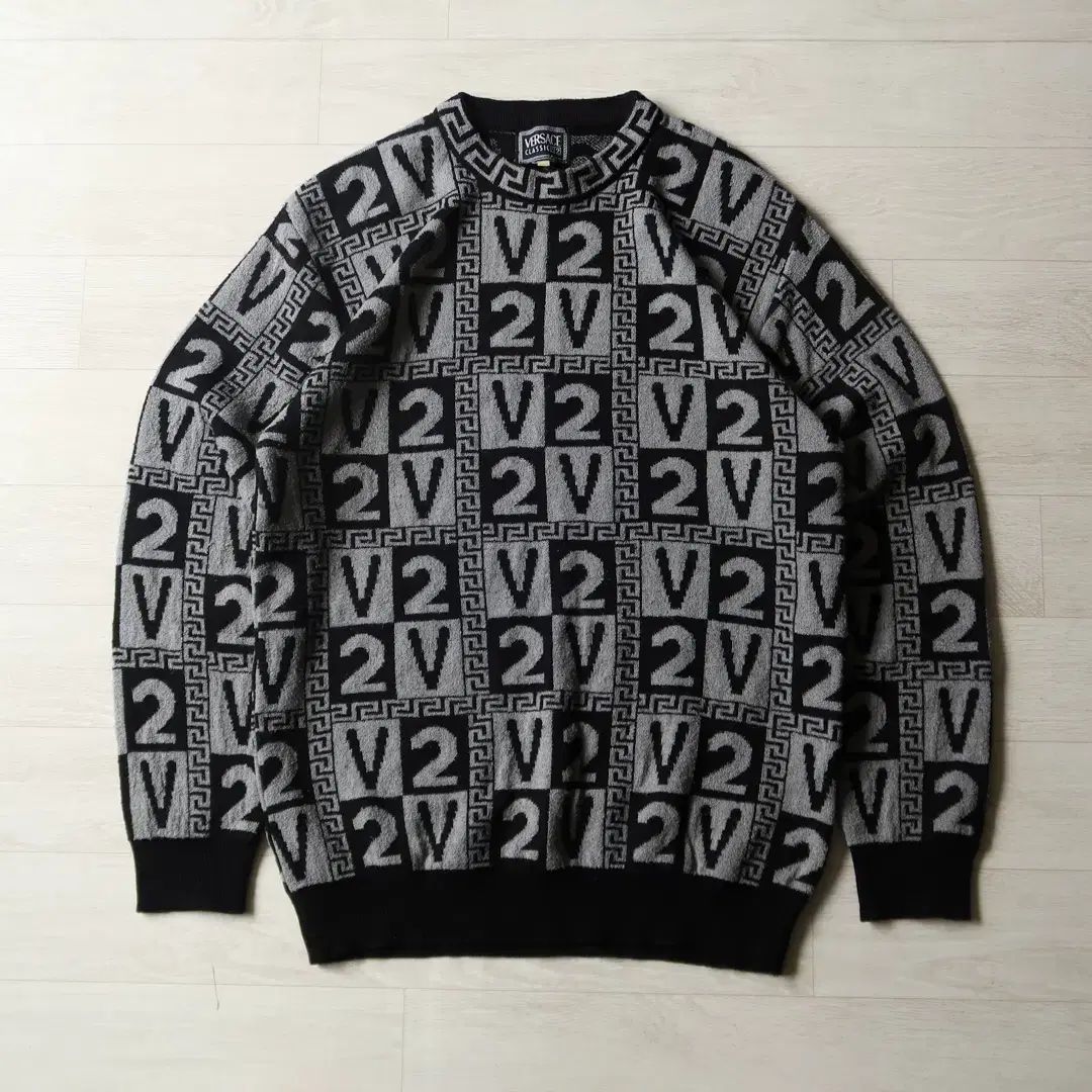 ヴィンテージ 90s ヴェルサーチェ v2 ニット - メルカリ