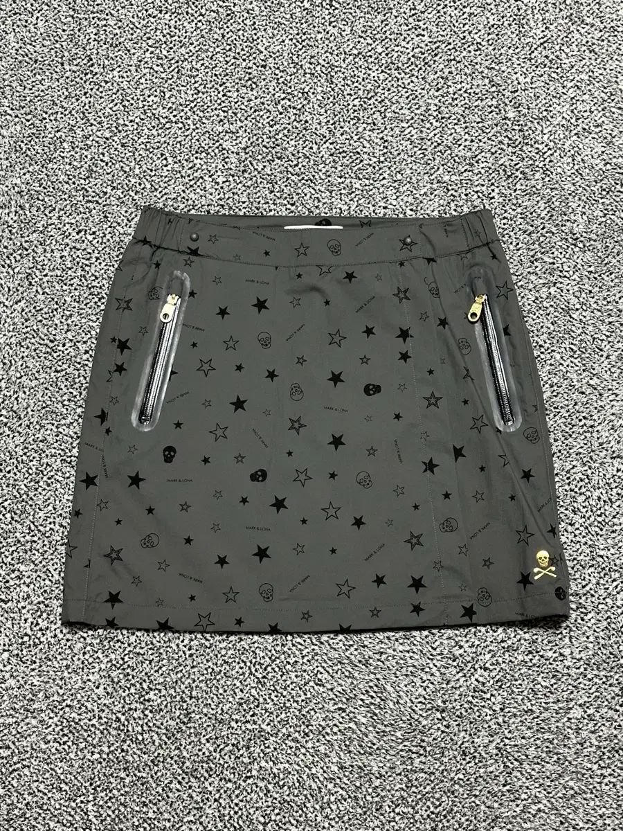 MARK - LONA マークアンドロナ レディース28 ゴルフ スカル パータン スカート