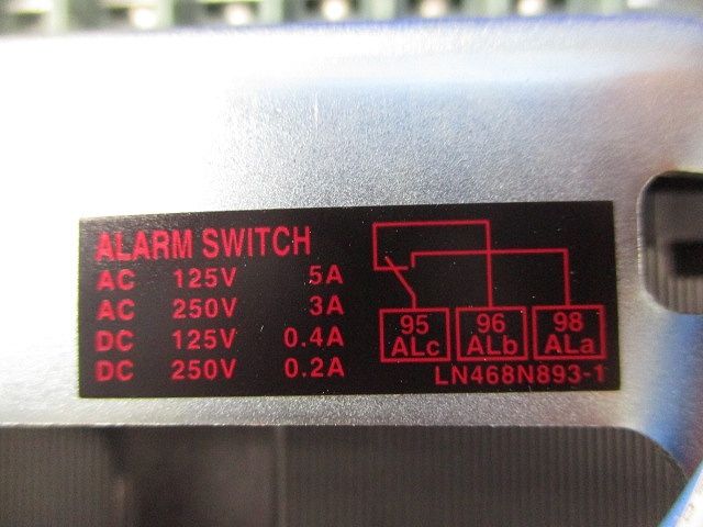 ノーヒューズブレーカ3 P 75 A キズ 汚れ有 NF 125-HV 電設資材 材料 資材