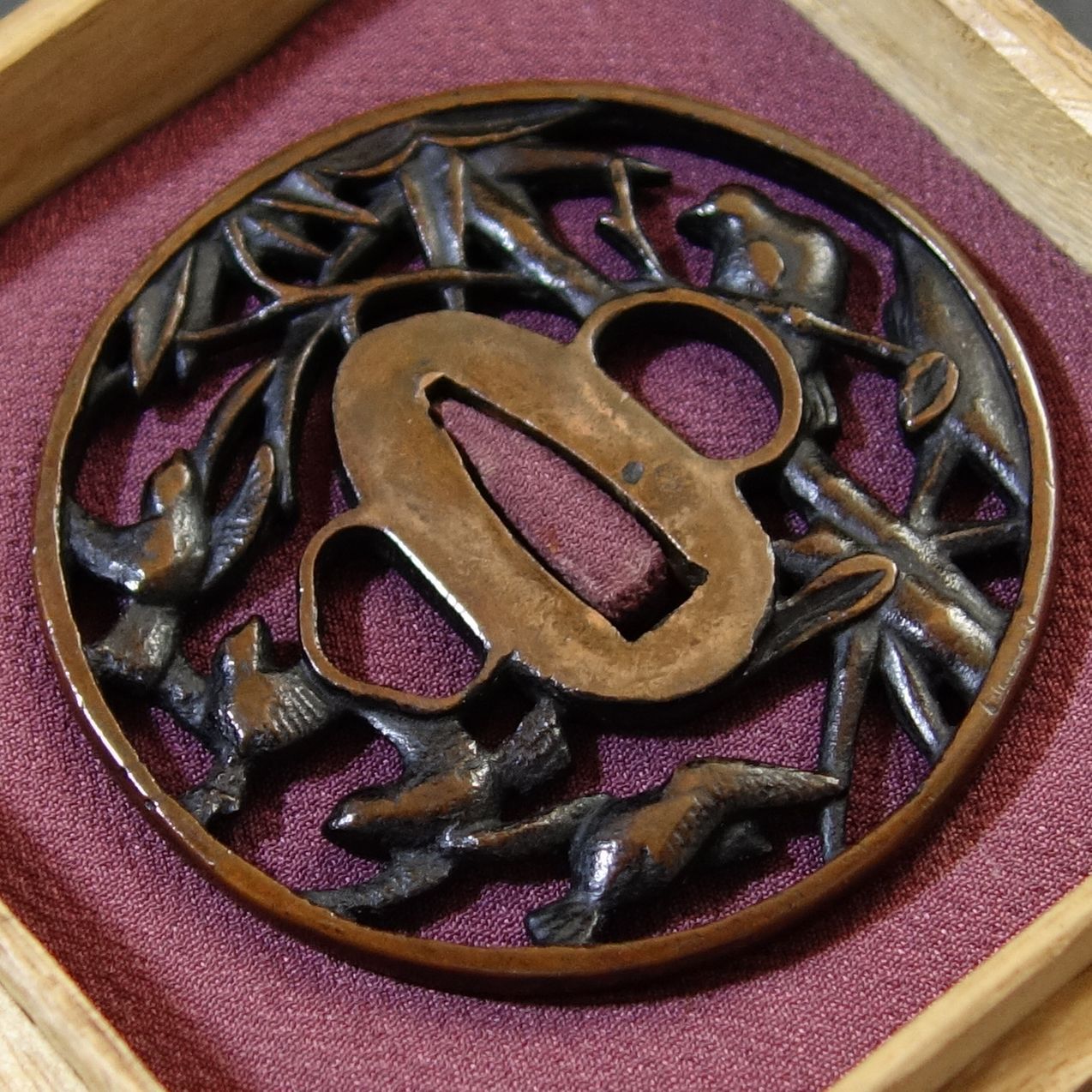 鍔 【 素銅地 竹に雀透鍔 】 鐔 鍔 日本刀 刀装具 骨董 古美術