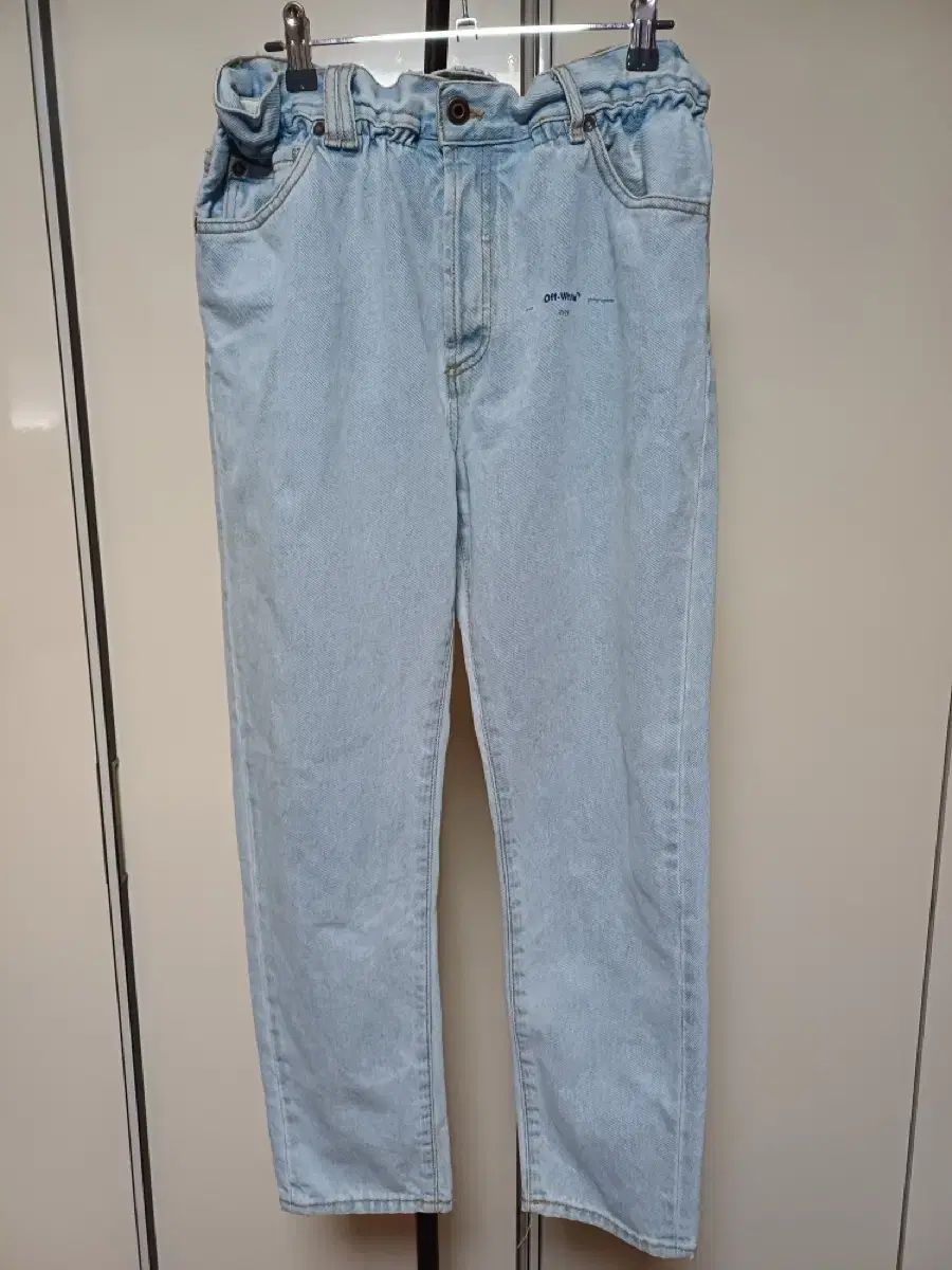 OFF-WHITE デニムパンツ ライトブルー OFF-WHITE デニムパンツ ライトブルー 楽天市場】off-white デニムの通販