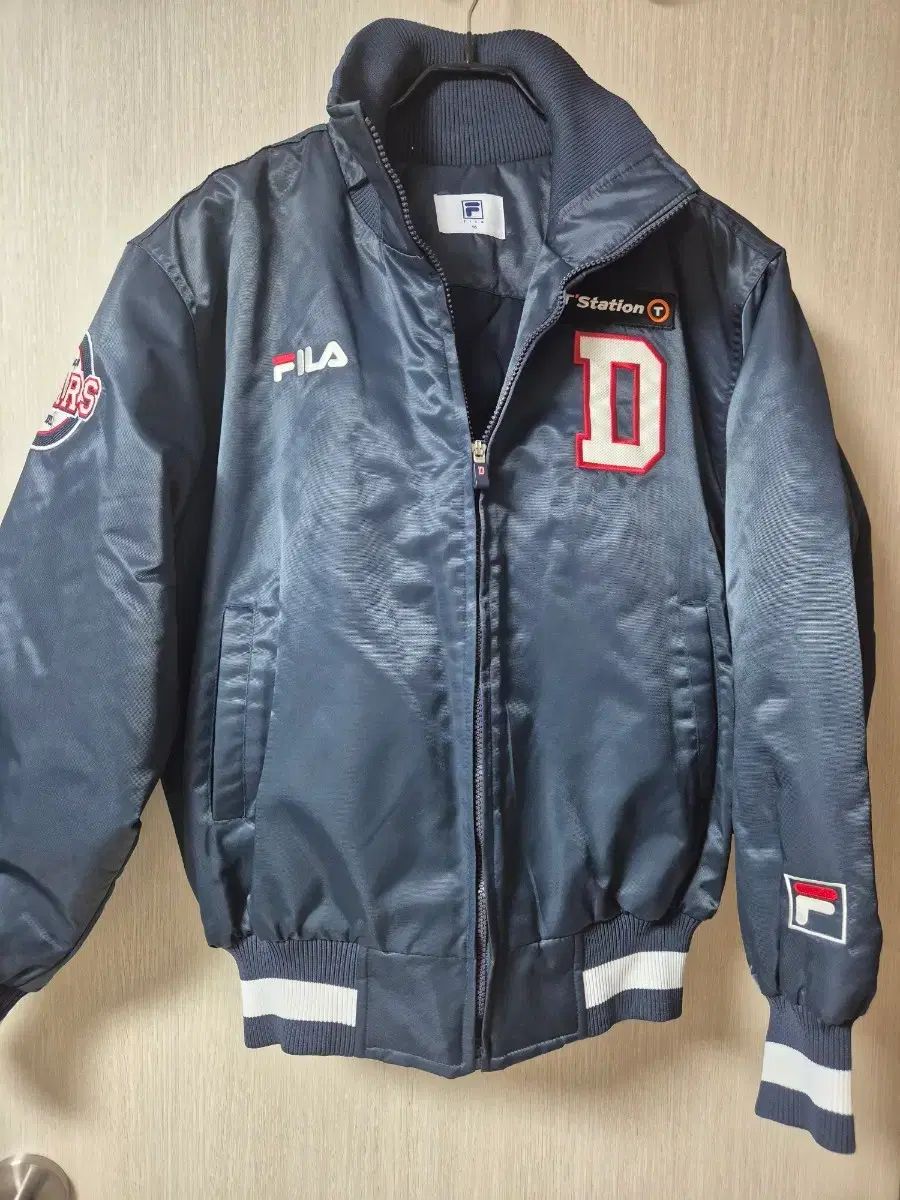 FILA 斗山ベアーズ 휠라 アウター 冬 スタジアムジャンパー 95