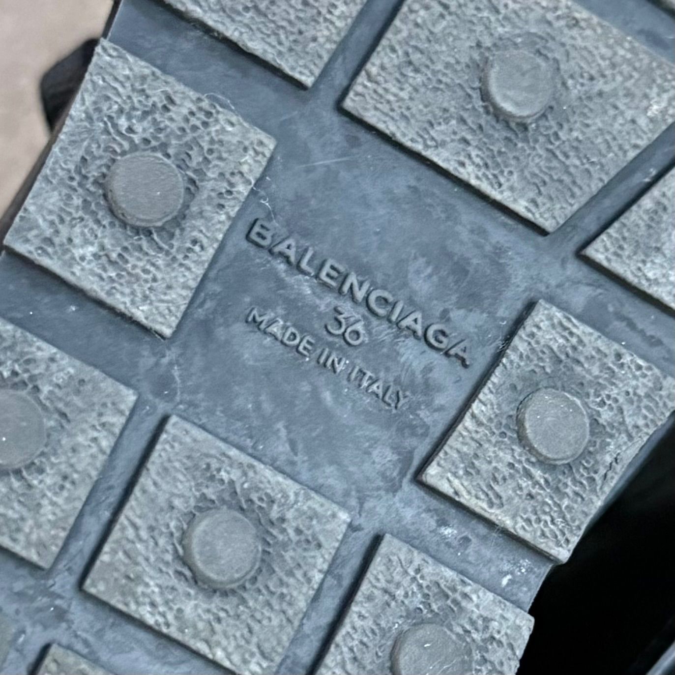 BALENCIAGA バレンシアガ RACE RUNNER レースランナー ブラック 