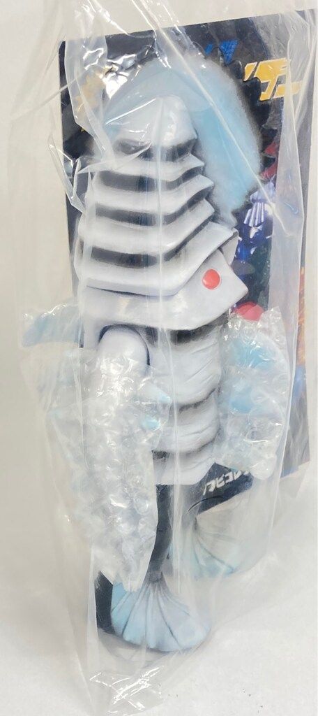 メディコム・トイ 東映レトロソフビコレクション シロノコギリザメ