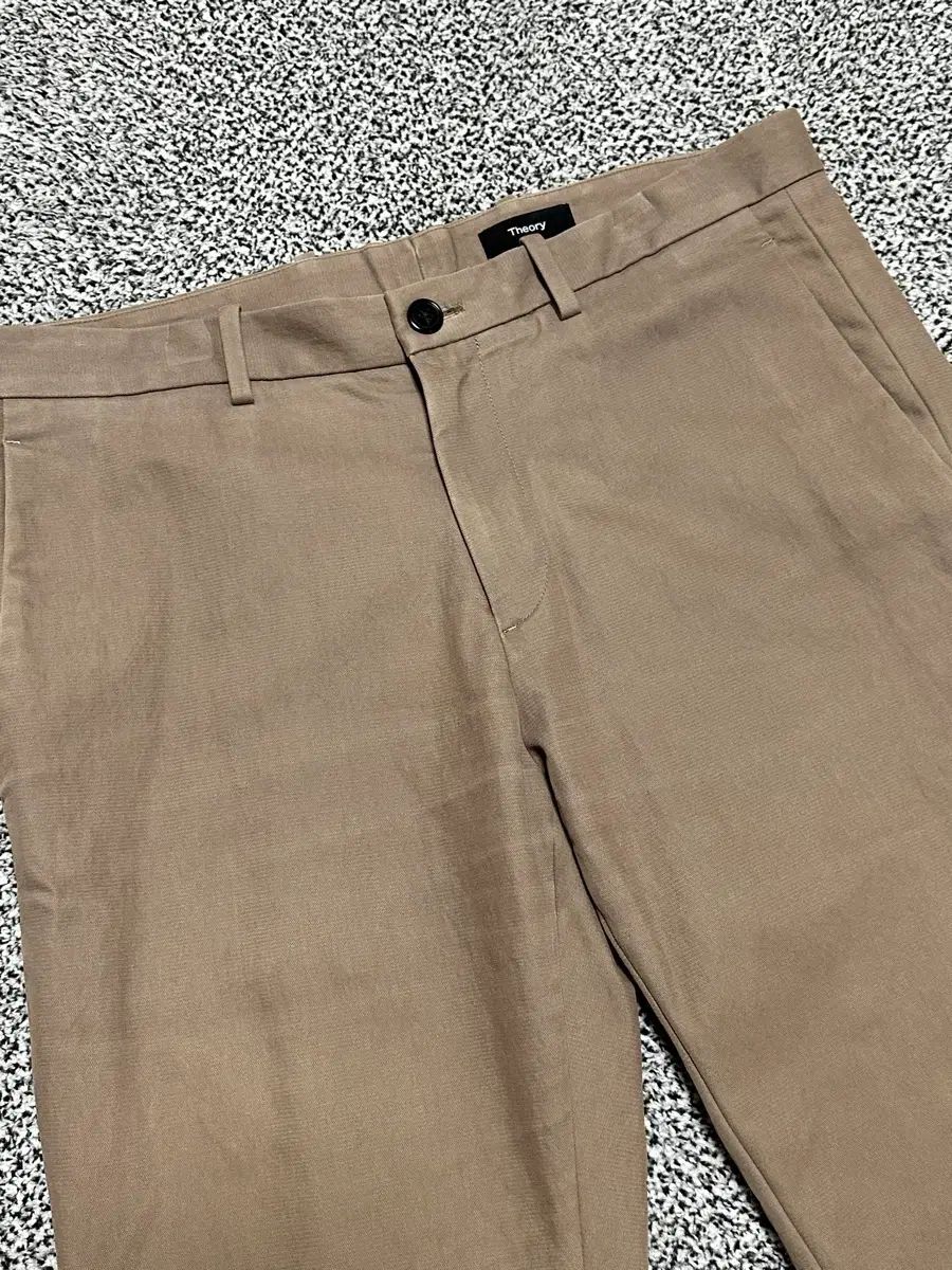 セオリーオム メンズ32 新モデル コットン ズボン