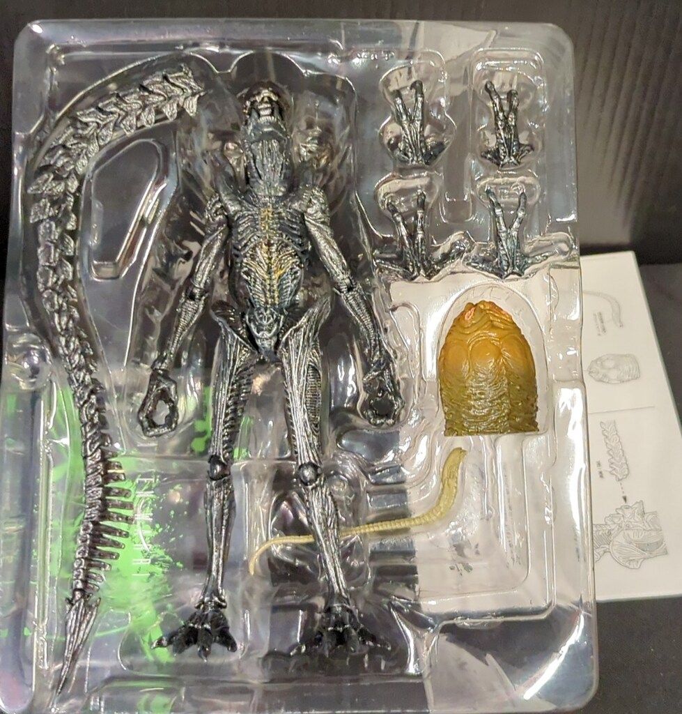 バンダイ S.H.MonsterArts エイリアンVSプレデター エイリアン