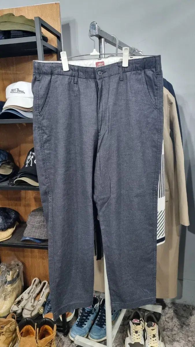 levi s 冬 コットン パンツ 紐締め イージーパンツ 36 37 size ほぼ