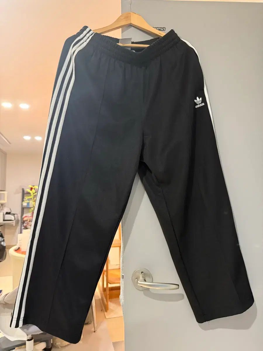 ファイヤーバード トラック パンツ - ブラック IZ 4801