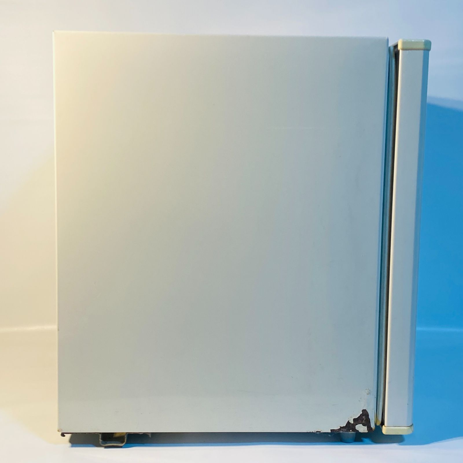 吉井電気 Elabitax エラヴィタックス 電気冷蔵庫 ER-513 46L 1ドア