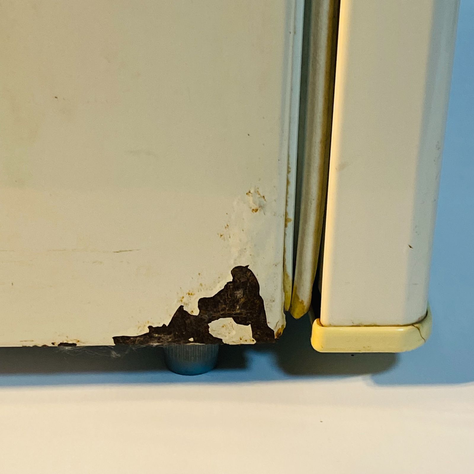 吉井電気 Elabitax エラヴィタックス 電気冷蔵庫 ER-513 46L 1ドア