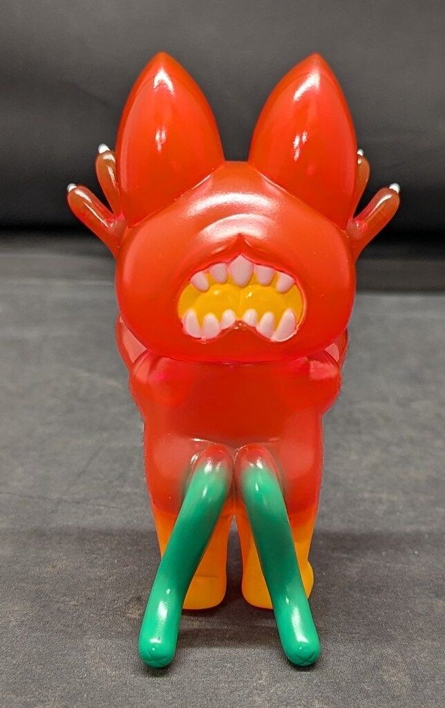 美品 GRAPE BRAIN ジゴクネコおにぎり さくらんぼカラー 美品 GRAPE BRAIN ジゴクネコおにぎり さくらんぼカラー