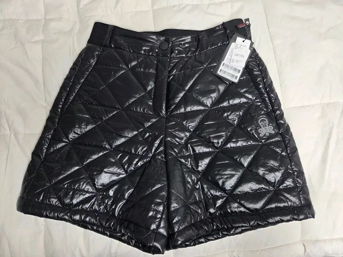 MARK - LONA マークアンドロナ ダウンハーフパンツ