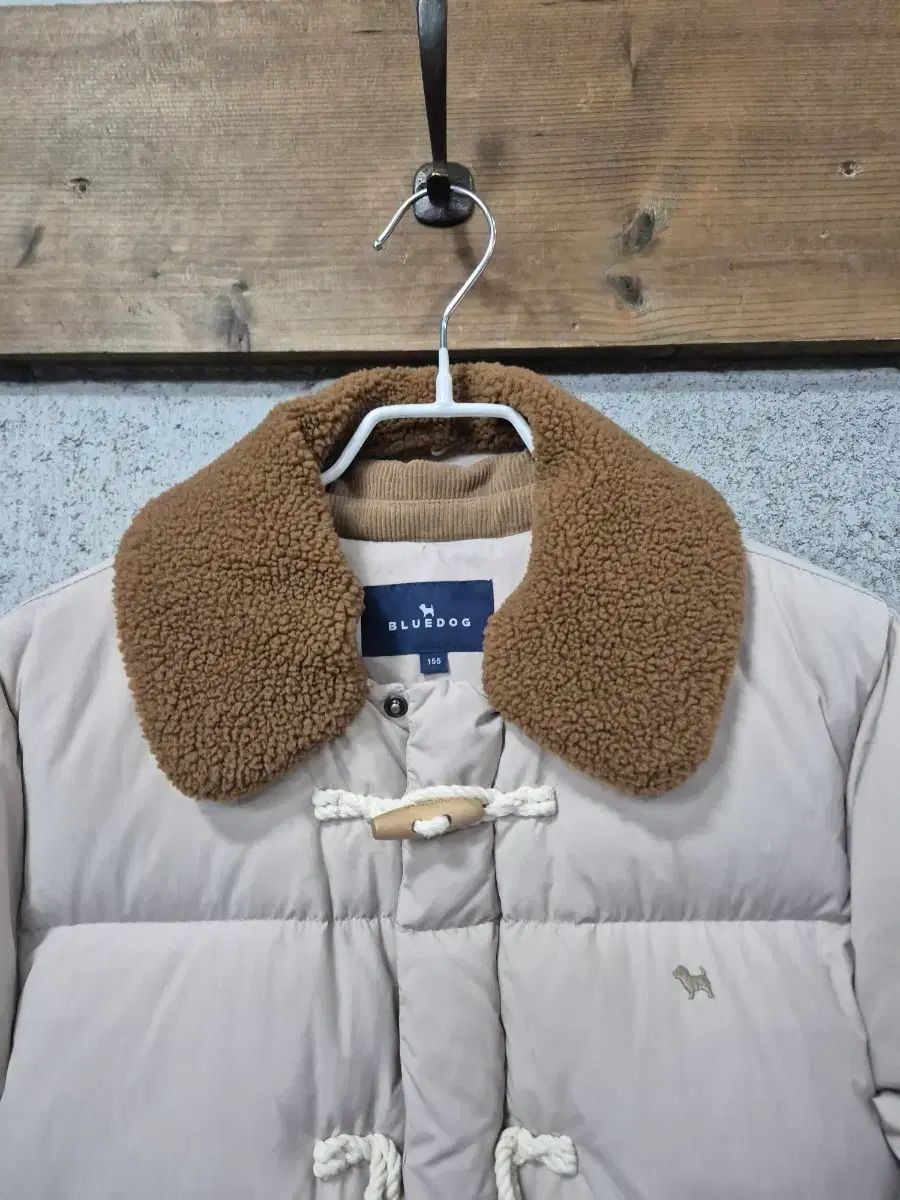 ブルードッグ ダッフルダウンアウター