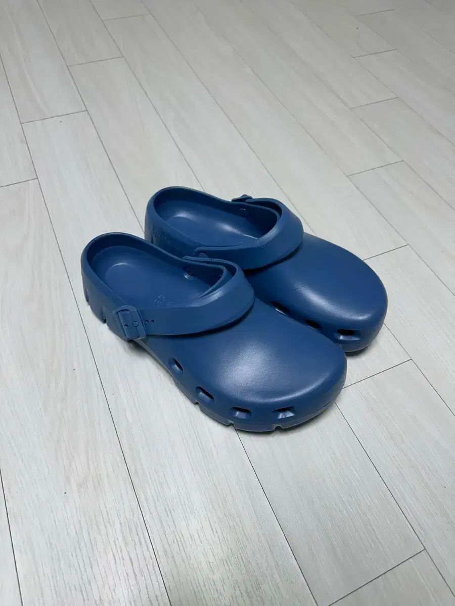 ビルケンシュトック ライト EVA テクニカル ストラップ クロッグ 40 260