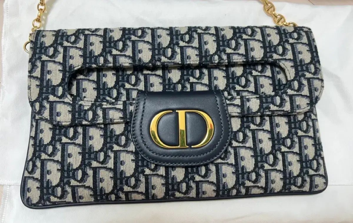ディオール ダブル ミディアム バッグ