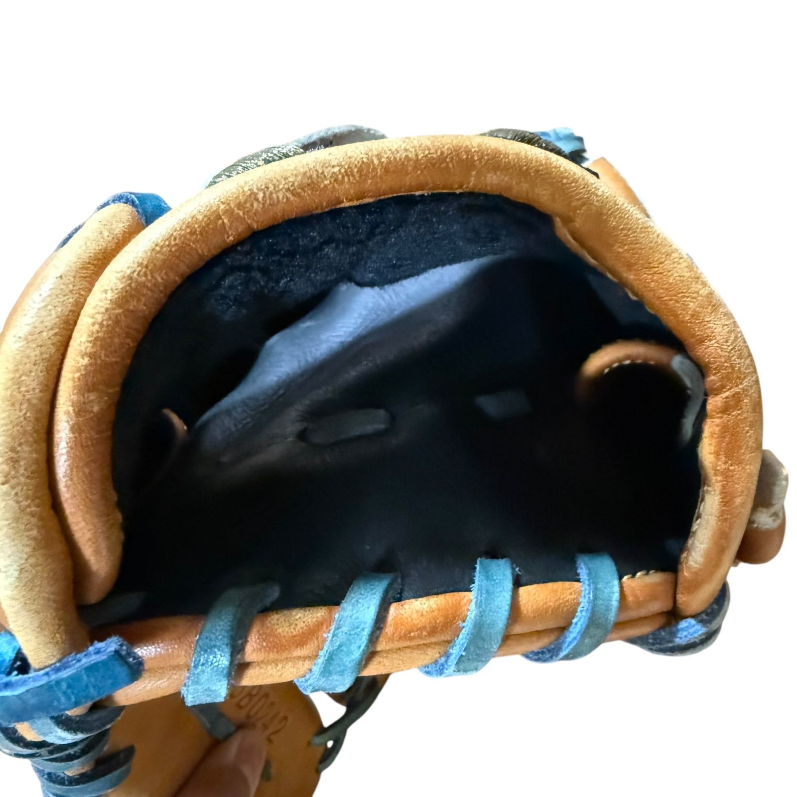 中古美品】アンダーアーマー 金子千尋モデル ピッチャーグローブ 一般