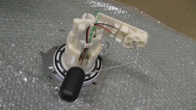 CB250R　MC52-1202xxx　の　燃料ポンプ:#1764298828