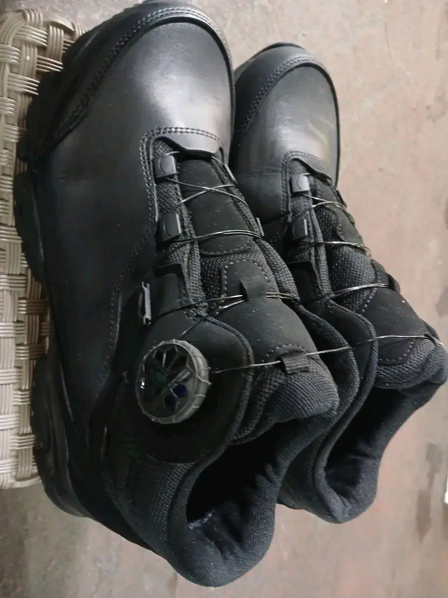 トレクスタ ゴアテックス ダイアル 登山靴 トレッキングシューズ 9 5 270 275