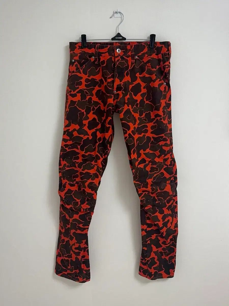 G-STAR RAW 3 Dテーパード レッドカモフラージュパンツ