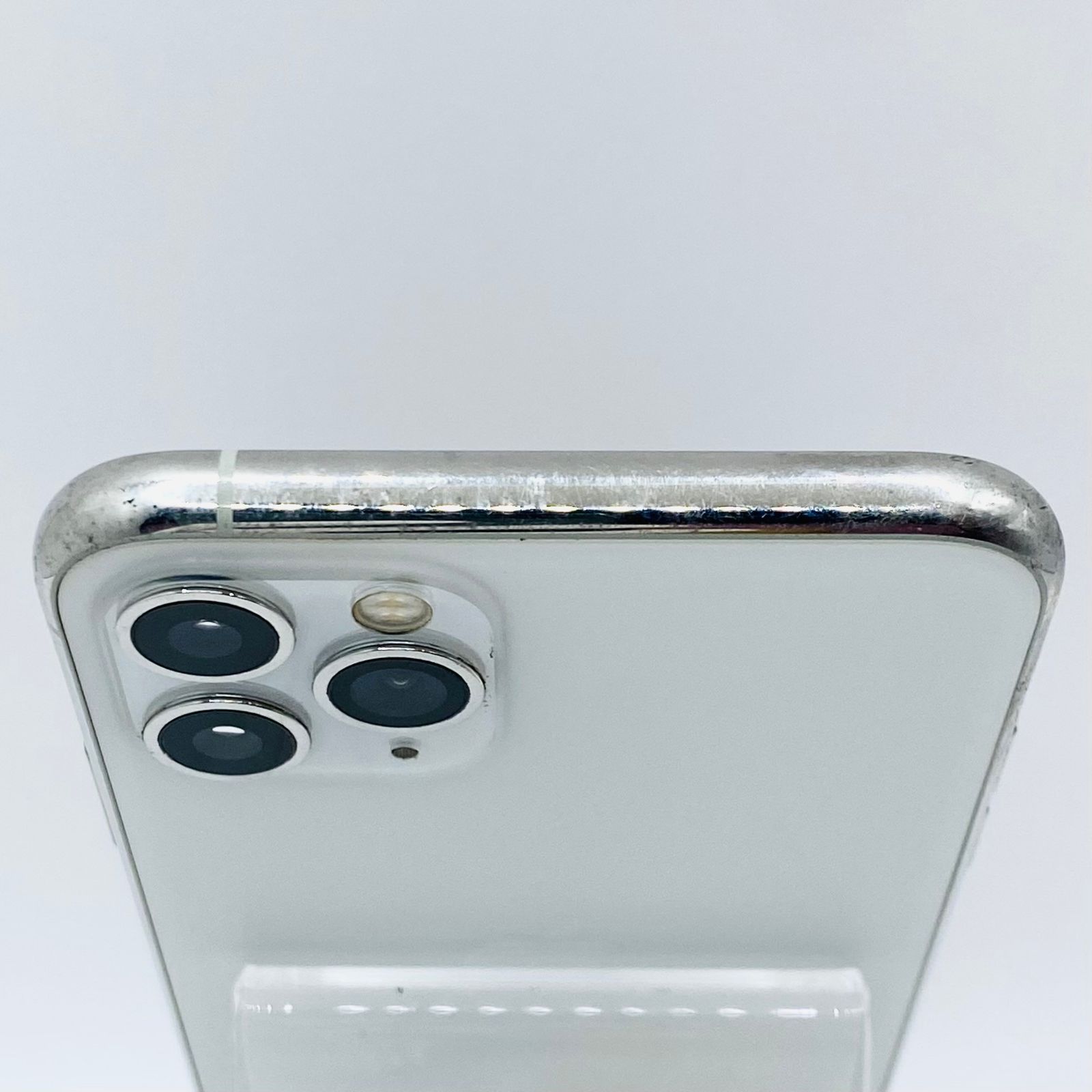 iPhone 11 Pro 64GB MWC32J/A SIMフリー au判定◯ iPhone11 Pro 64GB シルバー MWC32J／A 国内版SIMフリー MWC32J/A