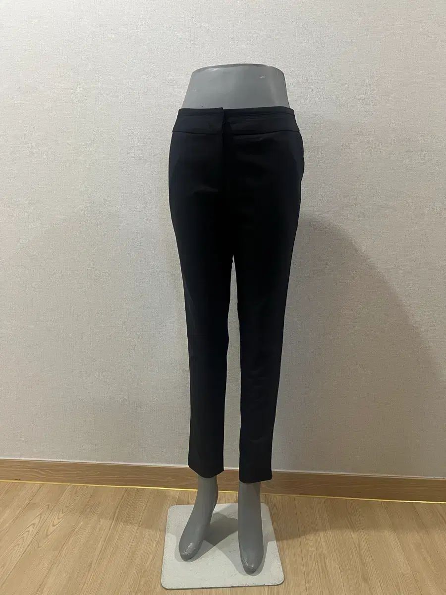 保管のみ ミシャ MISSHA ゴー チュール パンツ 44 細身55