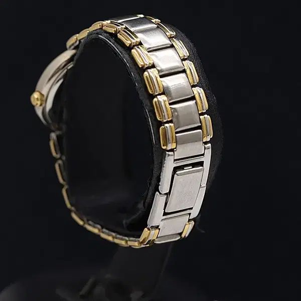 バーバリー GOLD SILVER メタル リストウォッチ 8000 QZ 白 レディース