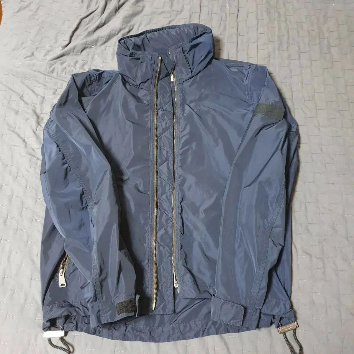 バーバリー ウインドブレーカー BURBERRY Burberrys ネイビー ナイロン 