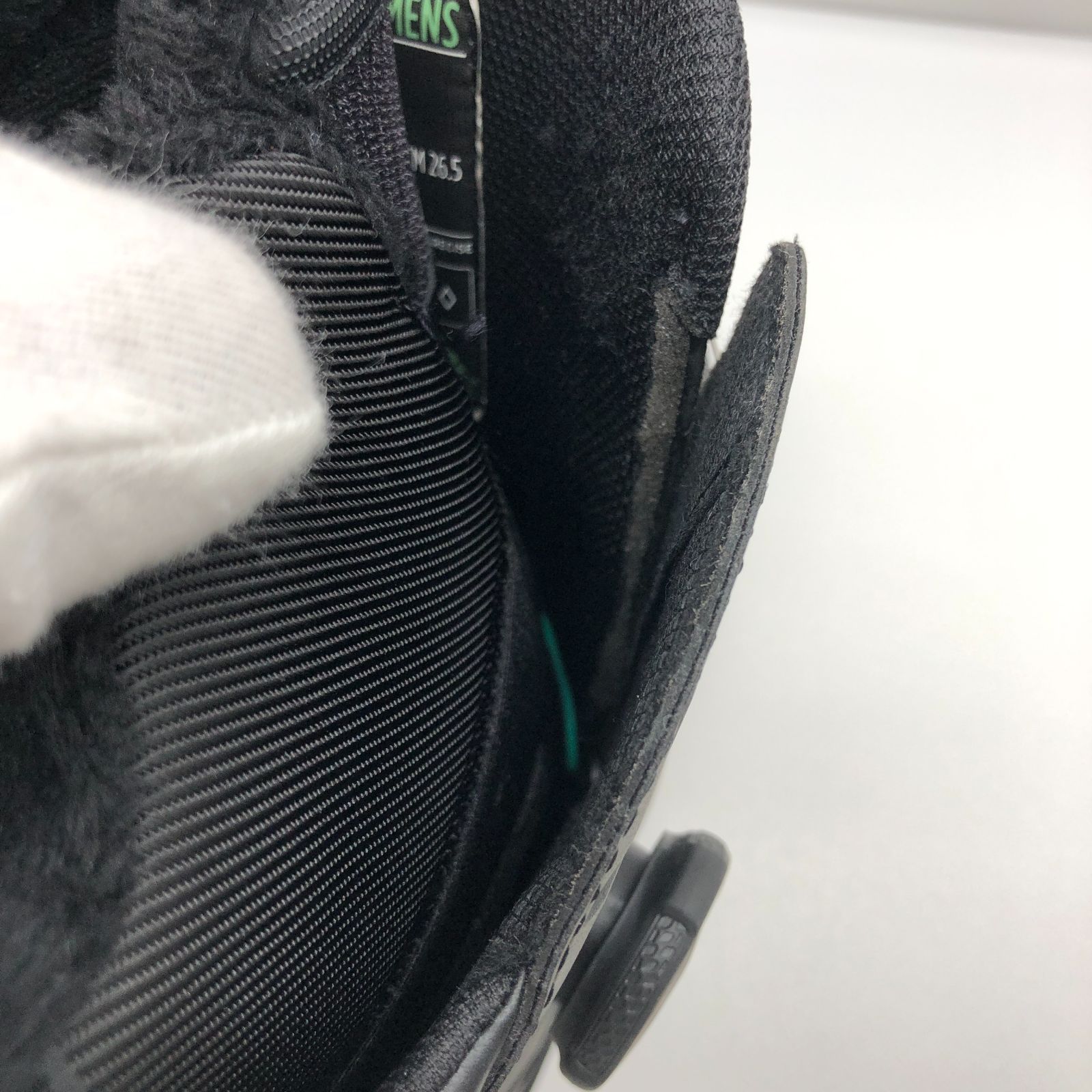 スノーボードブーツ