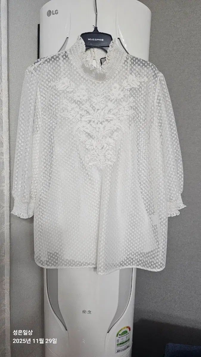 MOJO S PHINE モジョエスピン ブラウス66